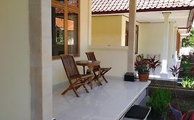 Medori Putih Homestay